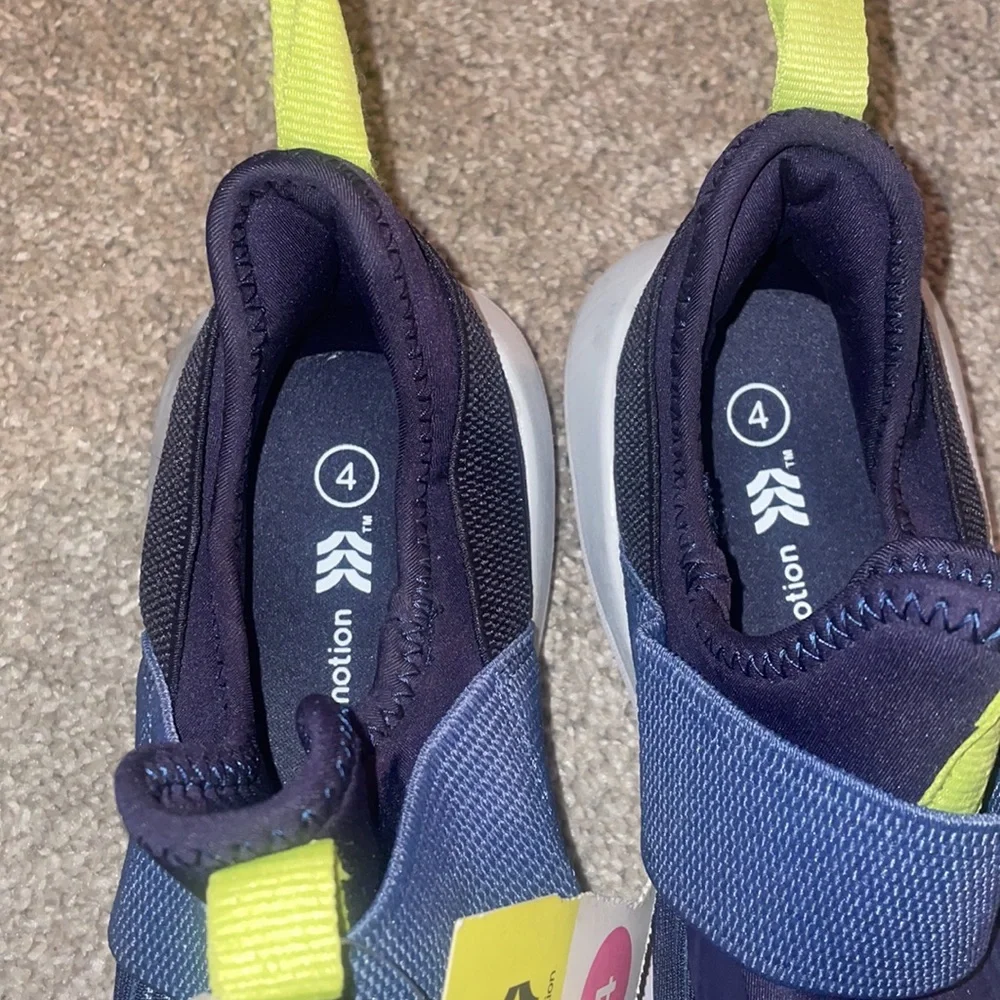 All in Motion navy blue tennis shoes boys size 4
